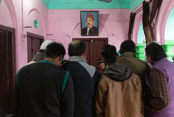 Nagina Nagar Palika’s Chairman, Khalil ur Rehman, said the police arrested at least 100 men and children in Nagina as part of BJP government’s violent crackdown on demonstrations against CAA on 20 December, 2019.