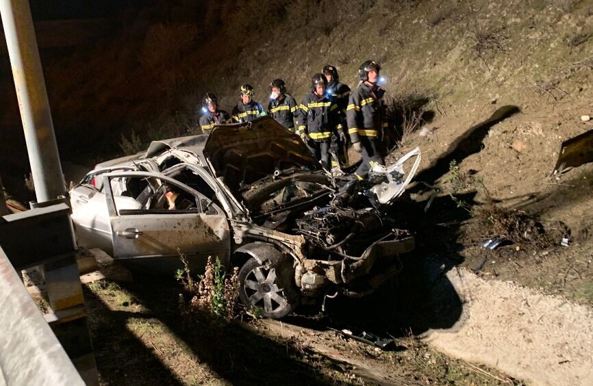 Mueren Tres Jóvenes Y Otro, Herido Grave, En Un Accidente De Tráfico En ...