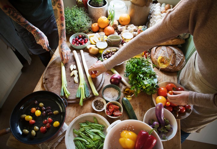 “Você se acostuma a se alimentar de forma saudável e acaba usando os mesmos alimentos, e isso corre o risco ser entediante”, disse a nutricionista Lisa Bruno.