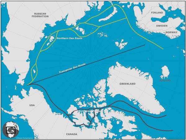 まっすぐ北極海を通過する「北極海航路」は環境への影響が懸念される