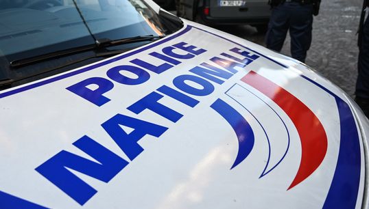 Policiers blessés à Colombes: une “lettre d’allégeance” à Daech retrouvée, le parquet antiterroriste