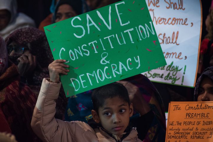 People take part in the sit-in protest against the Citizenship Amendment Act 2019 in Shaheen Bagh, Delhi on December 31, 2019. 