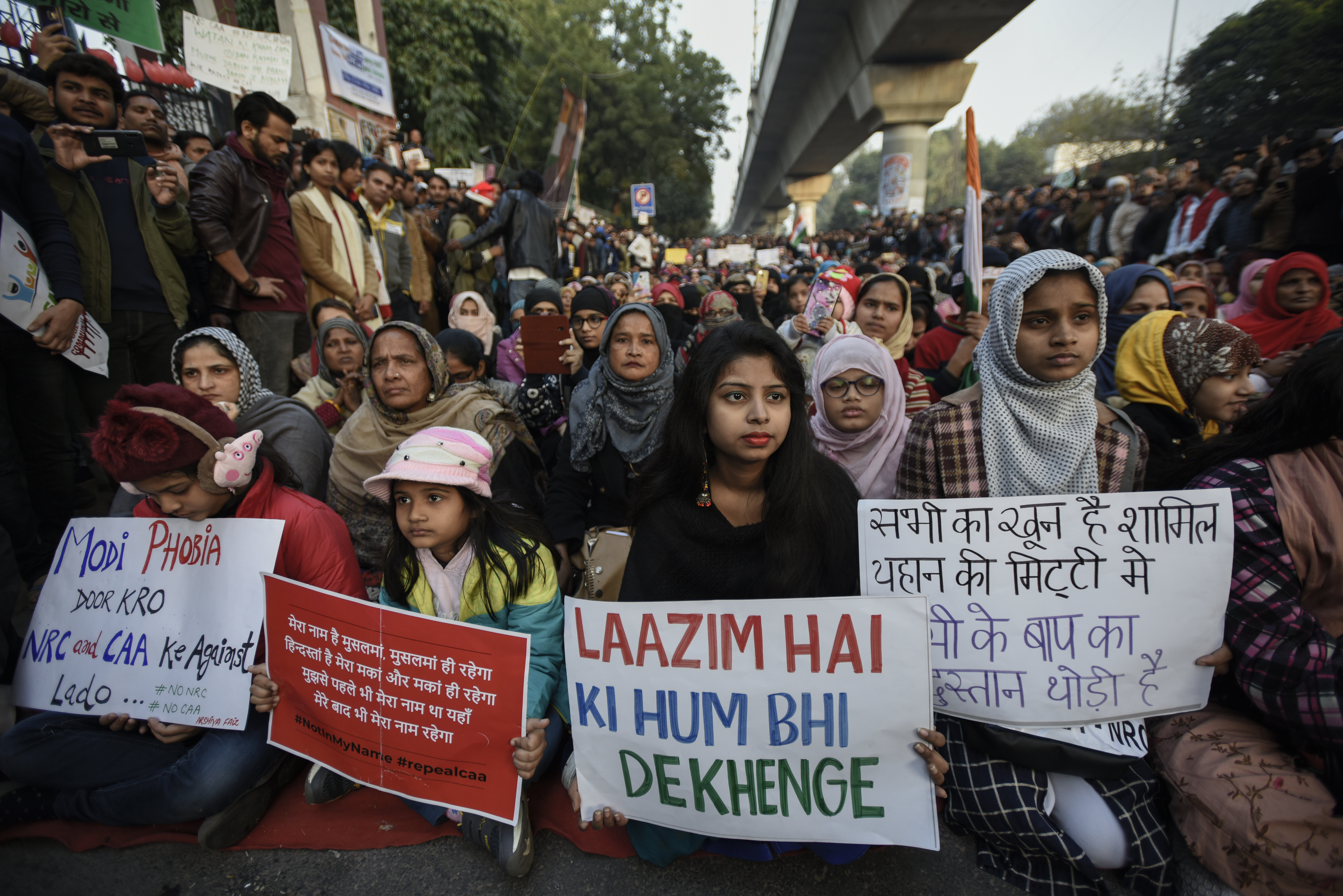 IIT-Kanpur To Probe If Reciting Faiz's Poem 'Hum Dekhenge’ Is 'Anti ...