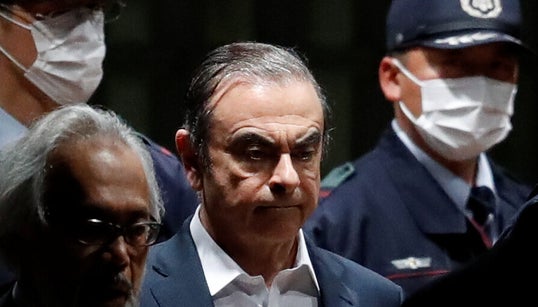 Carlos Ghosn prend la parole: “C’est moi seul qui ai organisé mon