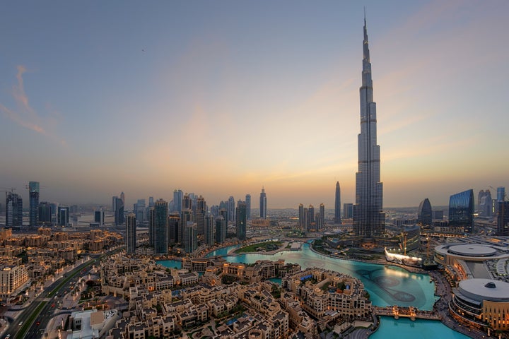 Dubai é um dos lugares mais futuristas do mundo e está na vanguarda em termos de arquitetura e novas tecnologias.