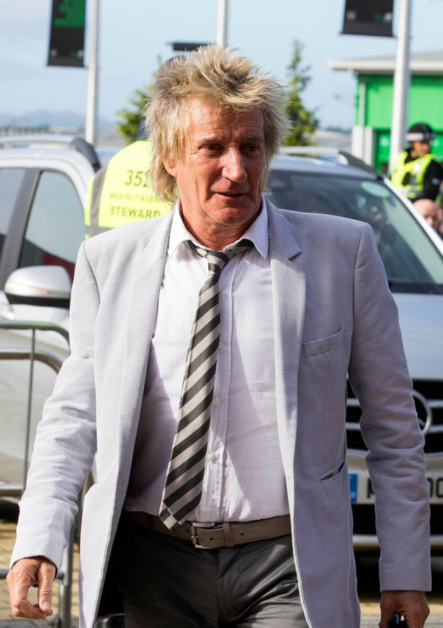 Sir Rod Stewart Arrested And Charged For Allegedly Punching Security Guard On New Year’s Eve