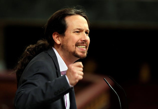 Pablo Iglesias desde el la tribuna del Congreso de los