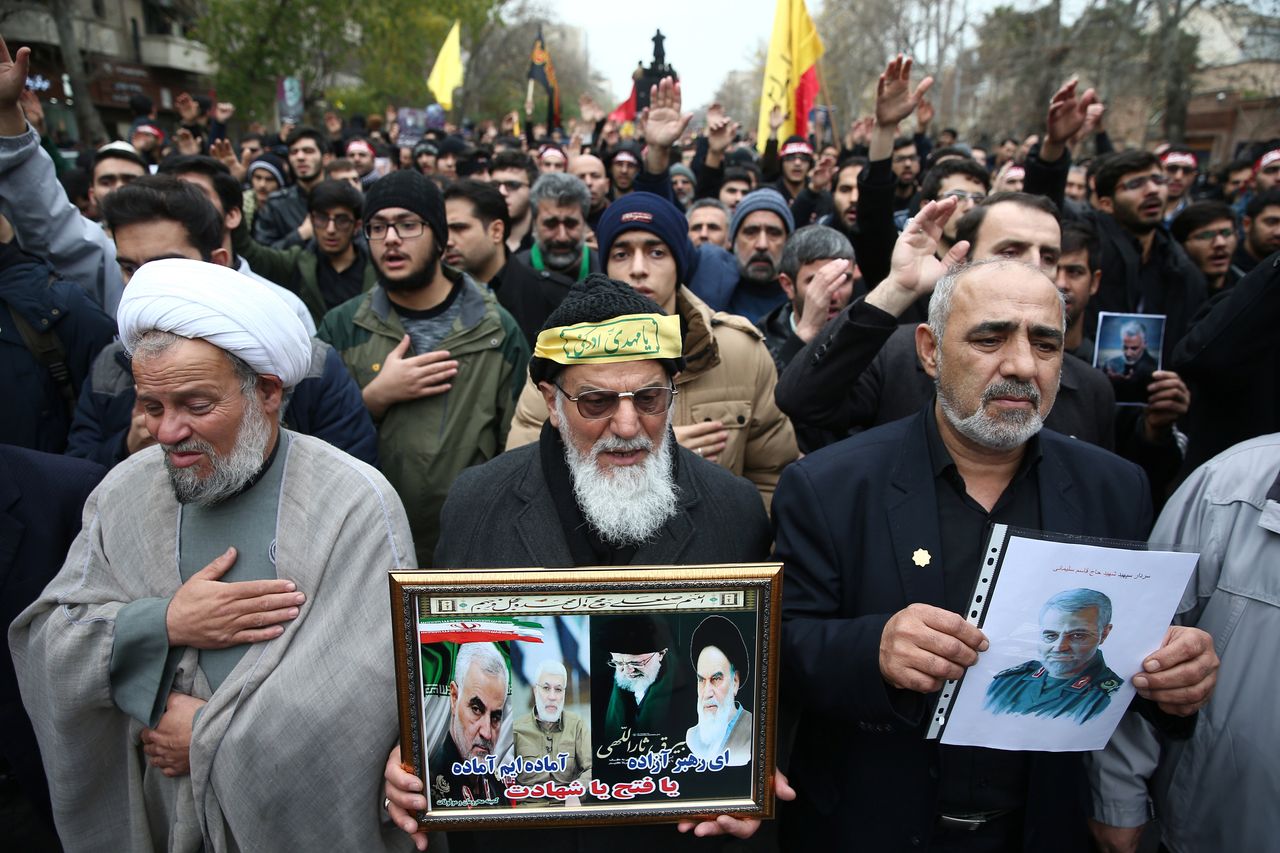 Tens-of-thousands of people have joined the procession in mourning.