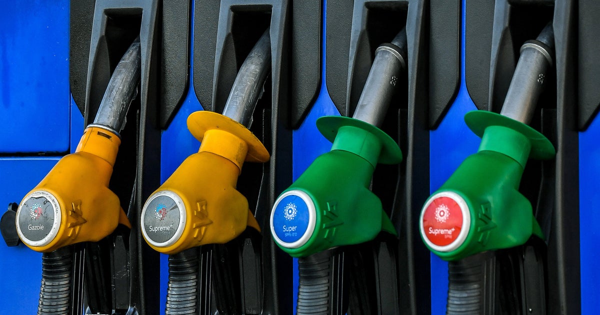 Carburant Gouvernement Aide Pénurie de carburants: le gouvernement appelle à "ne pas faire de plein