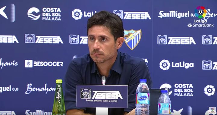 Víctor Sánchez del Amo en una rueda de prensa tras jugar contra el Almería. 