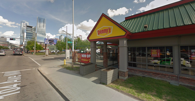 How Long Is Too Long At Denny s This Guy Set Out To Find Out LaptrinhX News