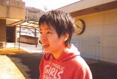 19歳の美帆さん。「平成28年4月にやまゆり園に入所しました。敷地内の作業室に休まずに通っていました。ボールペンを組み立てるなどの作業をしていました。最後に会ったのは7月24日（日）です。もう少し髪が伸びたら晴れ着を着て一緒に写真を撮るのが楽しみでした」（美帆さんの母）