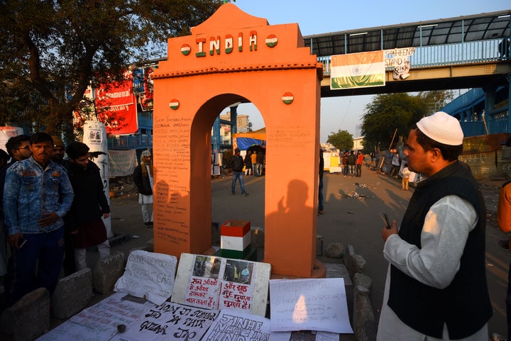 A miniature replica of India Gate near the site of the indefinite sit-in at Shaheen Bagh, on January 11, 2020.