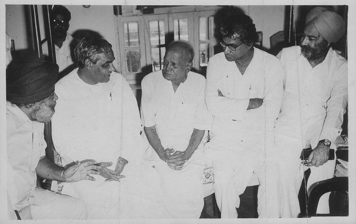 George Fernandes (second from right) with Atal Bihari Vajpayee (second from left), Jayaprakash Narayan (centre) and other leaders in New Delhi on June 28, 1978.