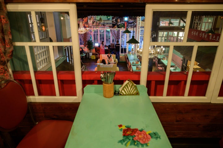 Bar Pyongyang, dans le quartier de Hongdae, à Séoul.