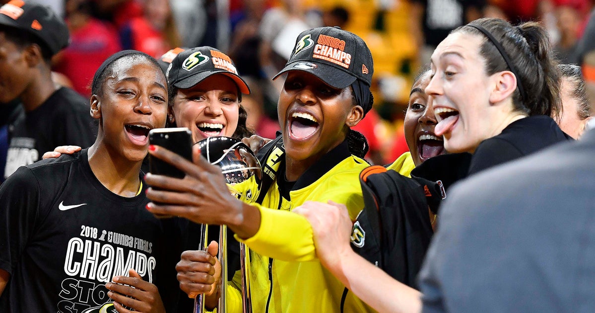 WNBA Players Could Triple Compensation With Groundbreaking New Contract HuffPost Sports