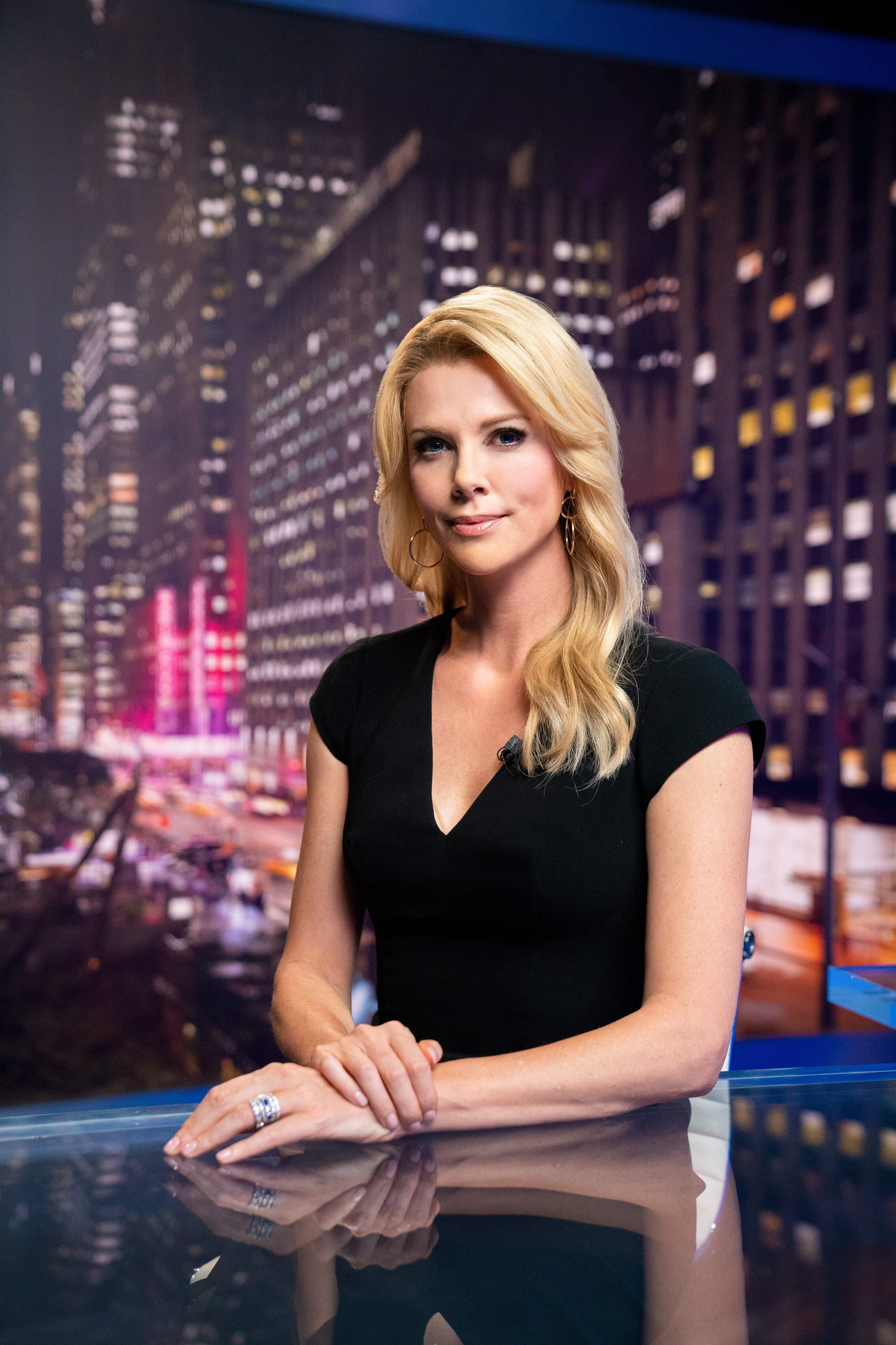 How 'Bombshell' Makeup Artist Turned Charlize Theron Into Megyn Kelly ...