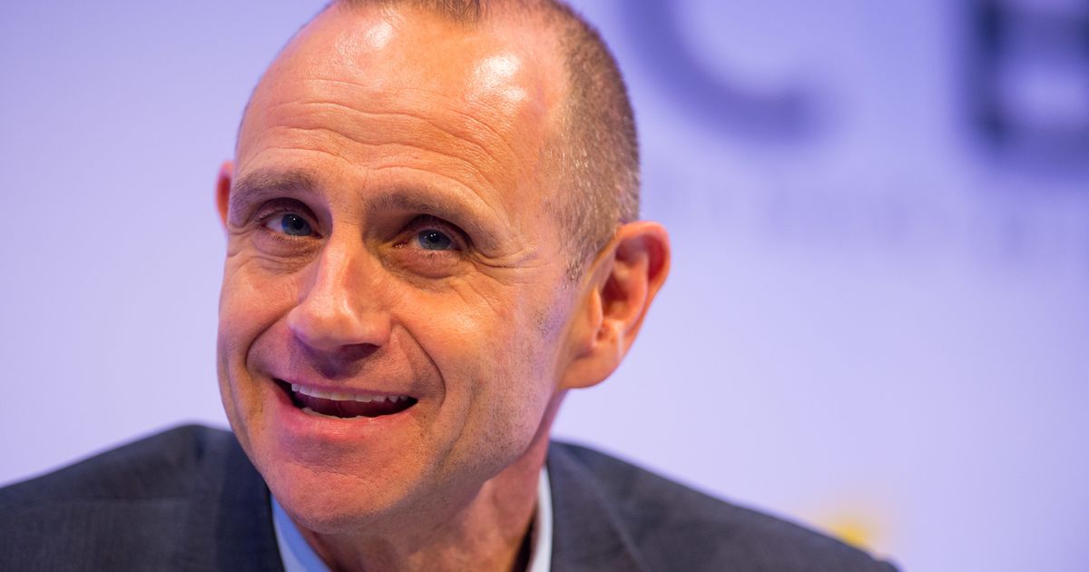 Evan Davis Left 'Mortified' After BBC Show's Mix-Up Over Booking OJ ...