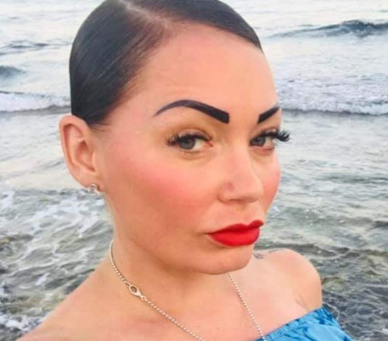 Hove Flats Fall Death: Family Pays Tribute To Beautiful Mother, 33, Who Fell To Death From Seven Floors