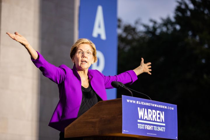 Elizabeth Warren rally on 16 September 2019, Washington Square Park, Manhattan, New York, USA (Photo credit should read Joel Sheakoski / Barcroft Media via Getty Images)