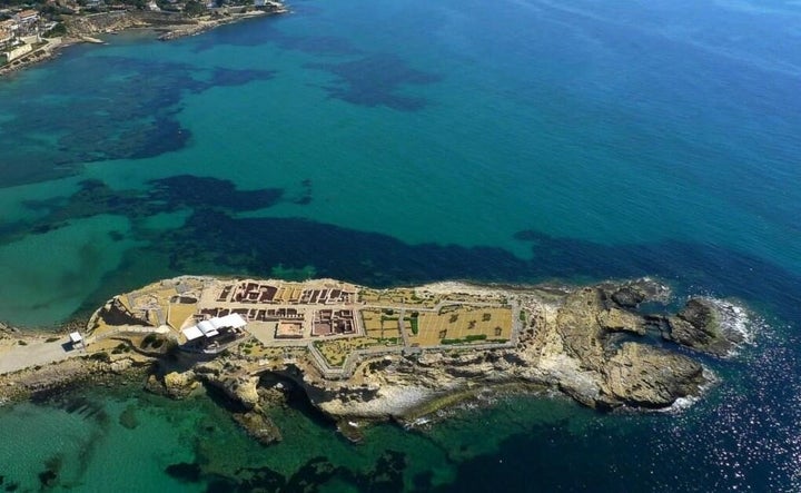 El yacimiento arqueológico La Illeta dels Banyets de Campello, Alicante.