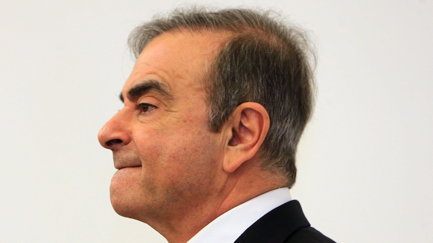 そして ゴーン被告の顔色は白くなった 保釈中に面会したアメリカ人記者が伝えたこととは ハフポスト World そして ゴーン被告の顔色は白くなった 保釈中に面会したアメリカ人記者が伝えたこととは ハフポスト World