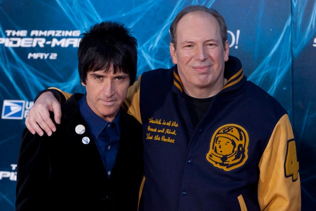 Ο Τζόνι Μαρ αριστερά με τον Χανς Τσίμερ.