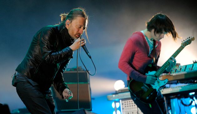 Τομ Γιορκ και Τζόνι Γκρίνγουντ των Radiohead.