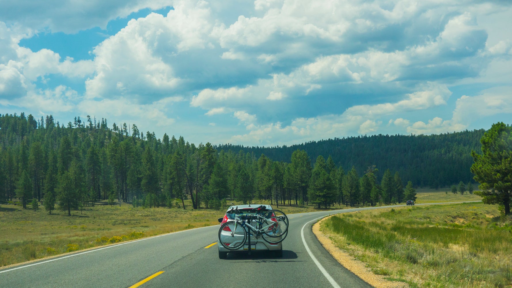 20 Expert-Backed Tips For An Epic Road Trip | HuffPost Life