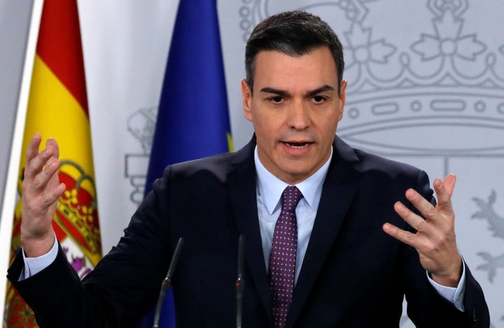 Spanish Prime Minister Pedro Sánchez has enlisted the support of a handful of Basque and Catalan separatist lawmakers to gain approval for his new government.