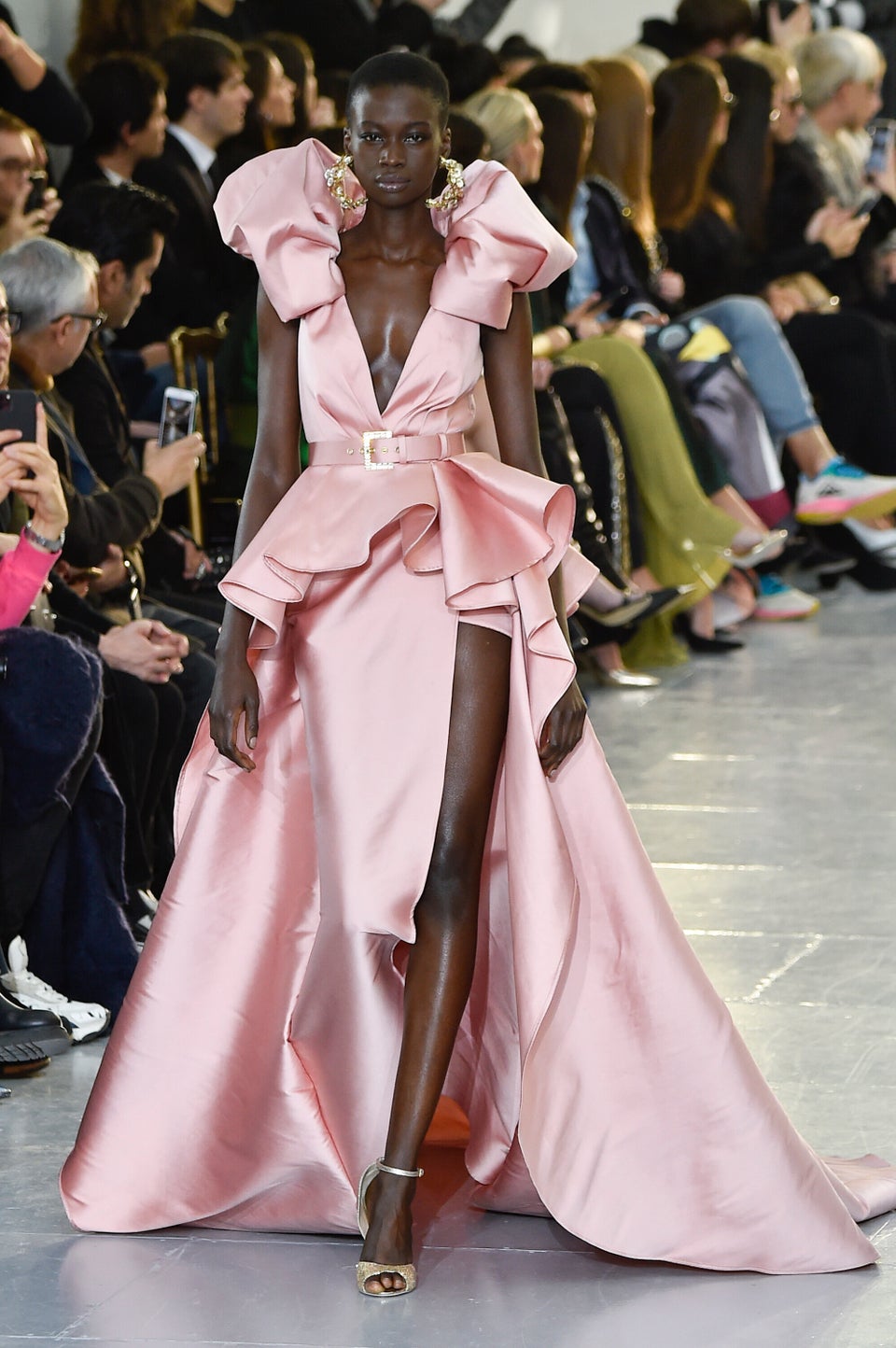 The Paris Couture Fashion Week Looks That We NEED Someone To Get ...