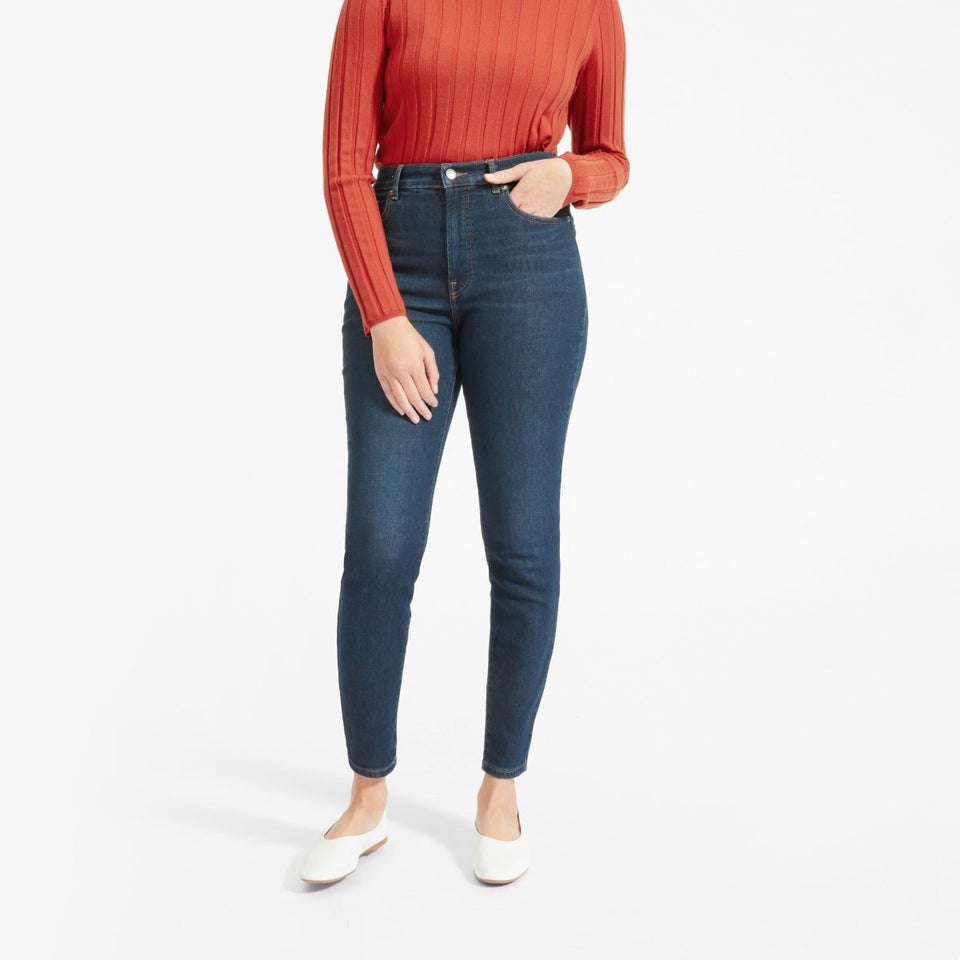 Madewell High Rise Skinny Jeans or AG The Farrah High Waist? - The Mom Edit