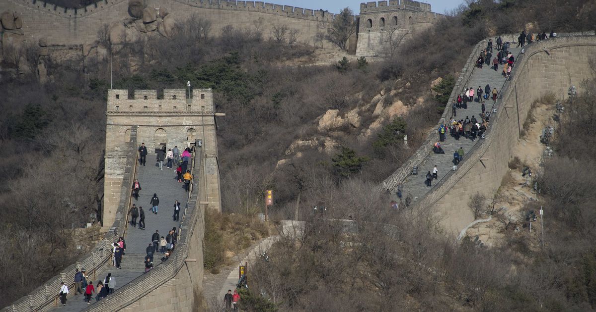En Chine La Grande Muraille En Partie Fermee A Cause Du Coronavirus Le Huffpost