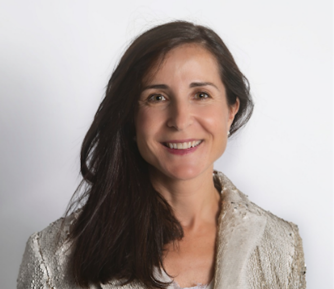 La profesora ganadora en la categoría de Universidad, Alejandra Cortés.