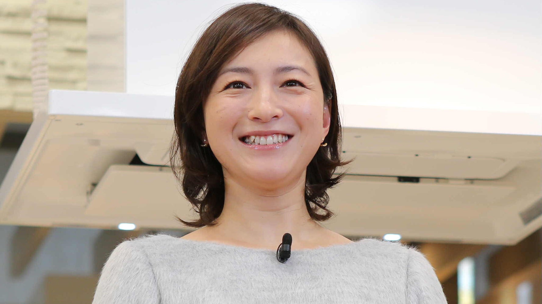 広末涼子さん Snsしない理由を明かす 自分から発信するのが怖い ハフポスト Life