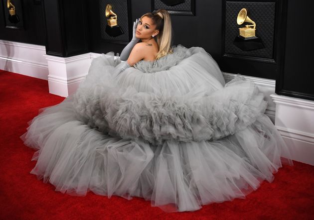 Grammys 2020 Red Carpet: Ariana Grandes Outfit Is A Must-See