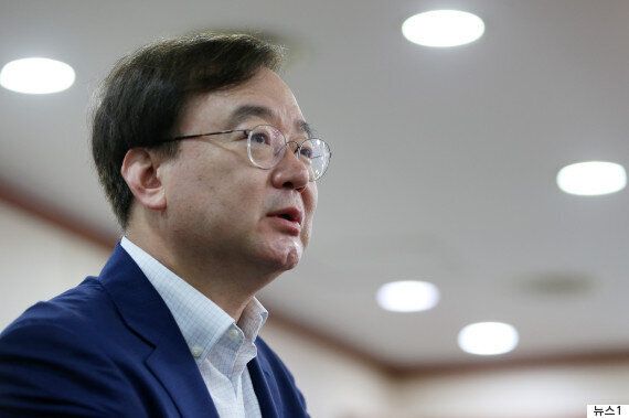 강효상 한국당 의원이 내년 지방선거에서 '참패'를