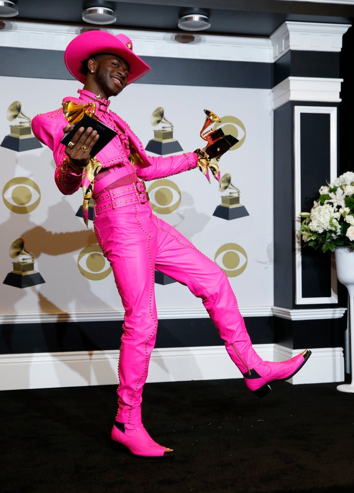 Lil Nas X tout en rose et extravagant pour les Grammy Awards HuffPost