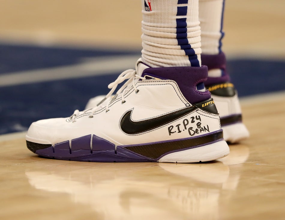 Marcus Morris Sr. of the New York Knicks wearing sneakers in honor of Kobe Bryant at a game against the Brooklyn Nets on Jan. 26. 
