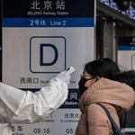 Risque modéré ou élevé pour le coronavirus? L'OMS corrige une erreur de