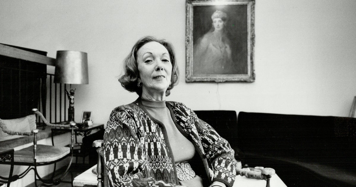 This Ex Royal Moved To Canada For A Quieter Life Sound Familiar Huffpost Canada