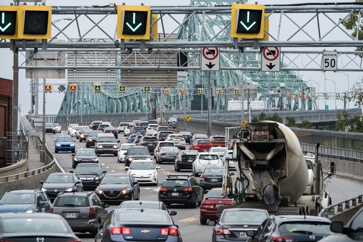 Le secteur du transport représentait 40% des émissions de gas à effet de serre de la collectivité montréalaise en 2015.