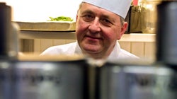 L’ancien chef triplement étoilé de Strasbourg Émile Jung est