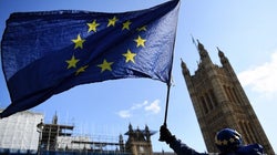 No, la bandera europea no se tocará a pesar de la marcha de Reino