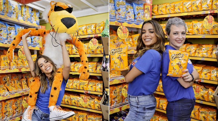 Anitta celebra parceria com Chester Cheetah (esq.) e com Daniela Cachich, da Pepsico (dir.).