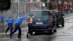 Relaxe des Femen poursuivies pour “exhibition” au passage d’un convoi de Trump à