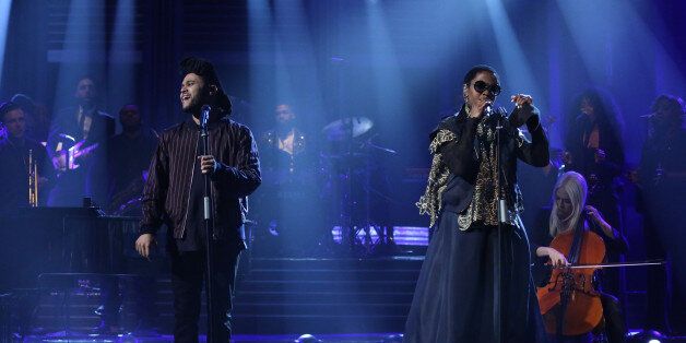THE TONIGHT SHOW STARRING JIMMY FALLON -- Episode 0421 -- Pictured: (l-r) Musical guest The Weeknd performs with Ms. Lauryn Hill on February 19, 2016 -- (Photo by: Andrew Lipovsky/NBC/NBCU Photo Bank via Getty Images)