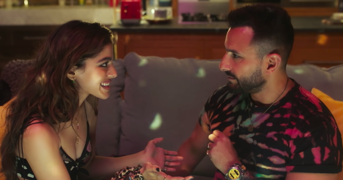 'Jawaani Jaaneman' Review: A Coming-of-Middle-Age Drama That's Funny But Conformist