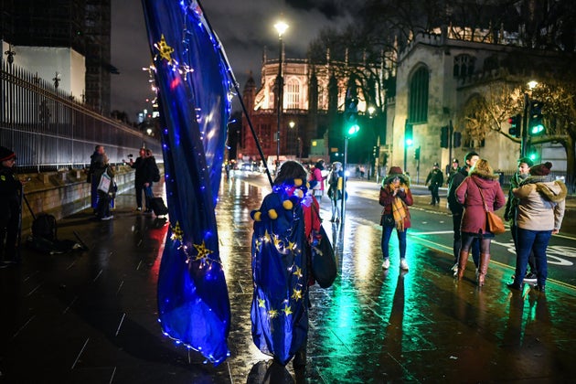 Εικόνες από τις τελευταίες ώρες της Βρετανίας στην ΕΕ - Τα πάρτι του