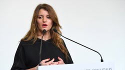 SOS Racisme reproche à Schiappa de débattre avec Zemmour sur